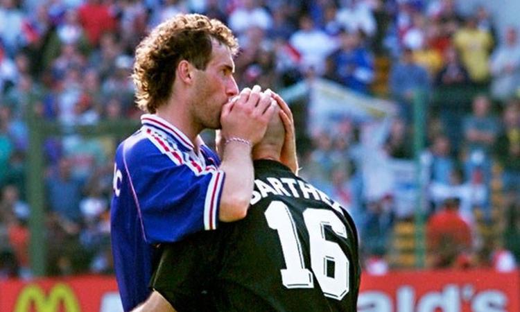 bacio blanc-barthez.jpg